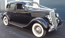 1935 Ford V8 Deluxe Sedan